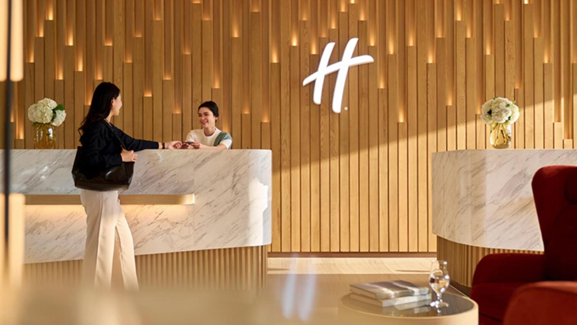 Ana Holiday Inn Tokyo Bay By Ihg Exterior foto