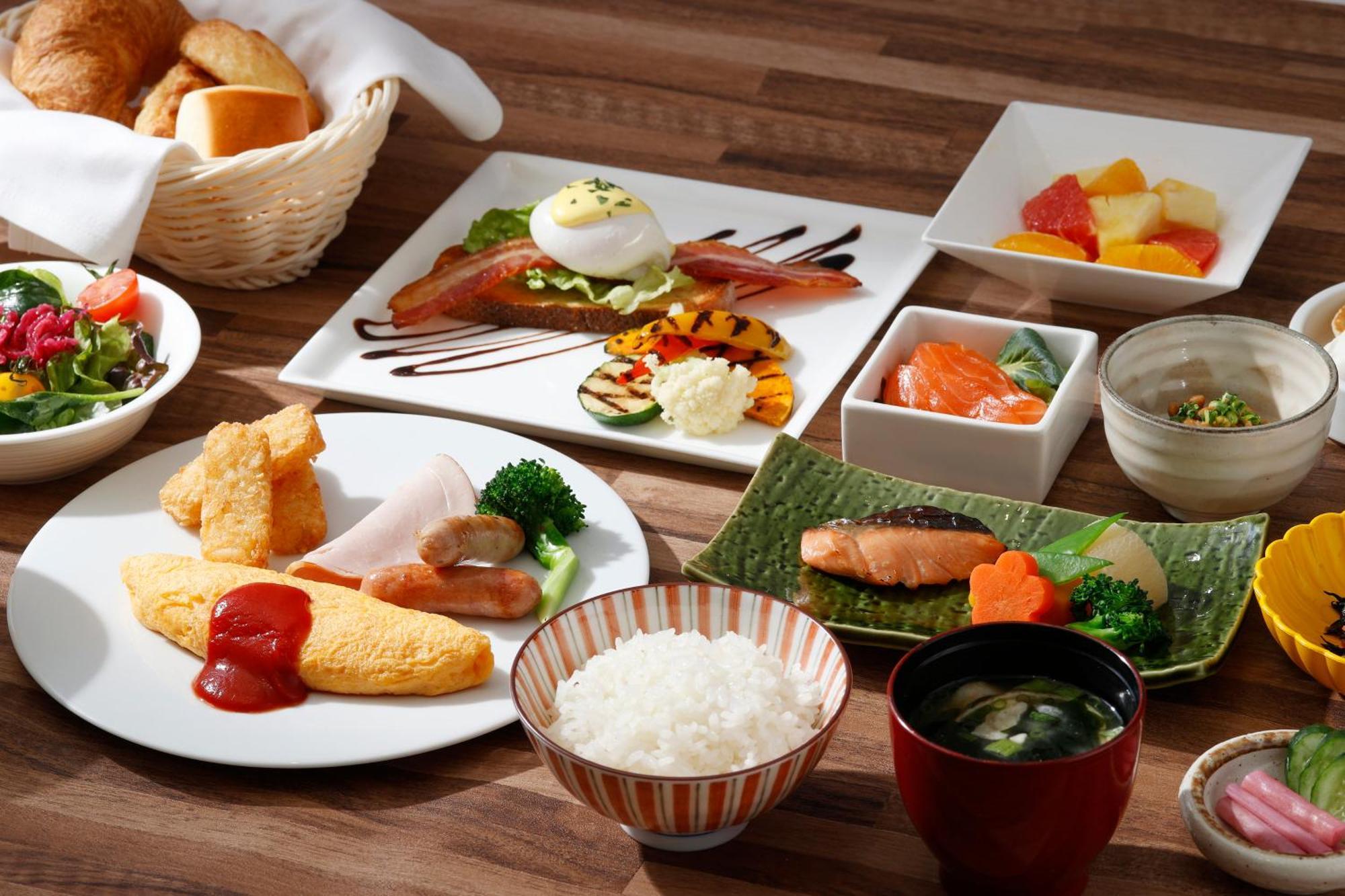 Ana Holiday Inn Tokyo Bay By Ihg Exterior foto